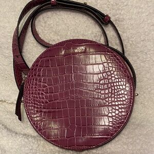 Like New Nine West Plum Croc-Embossed Crossbody Bag